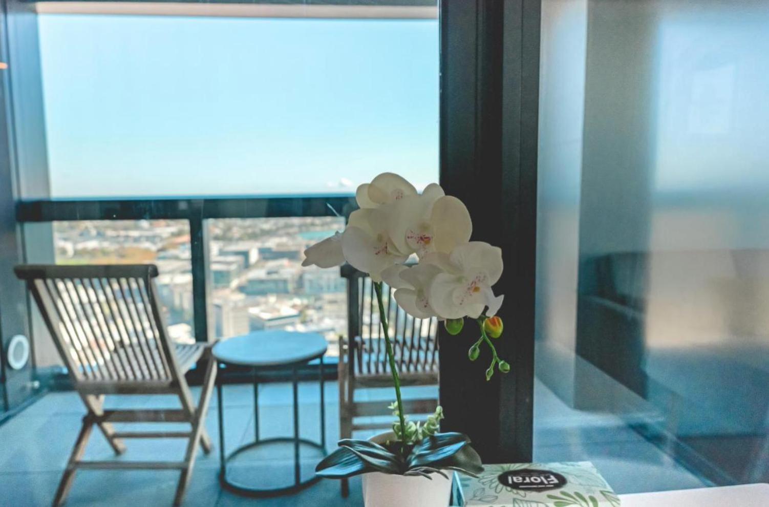 Gorgeous Seaview 2 Bedroom Apartment In Auckland Cbd Eksteriør billede